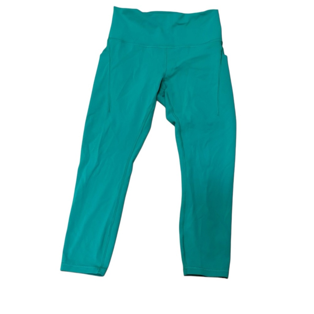 Green Lululemon Wunder Unders with pockets 8